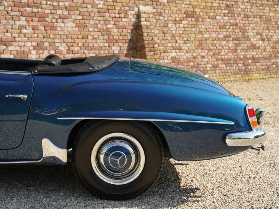 Imagen 24/50 de Mercedes-Benz 190 SL (1960)