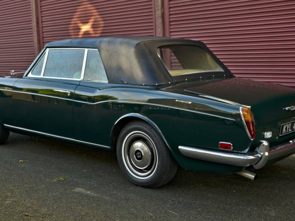 Bild 25/50 von Bentley Corniche I (1975)