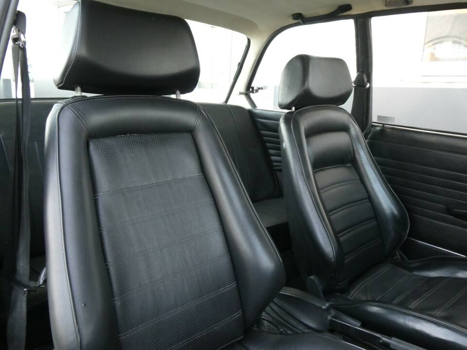 Immagine 13/19 di BMW 2002 tii (1974)