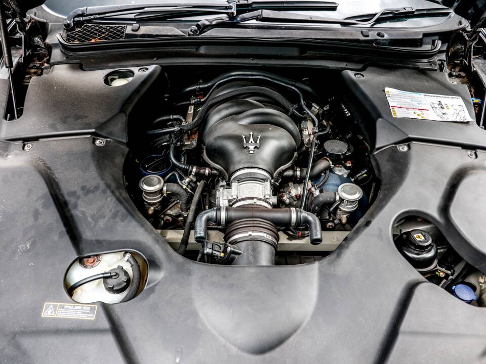 Image 42/43 of Maserati GranTurismo 4.2 (2008)