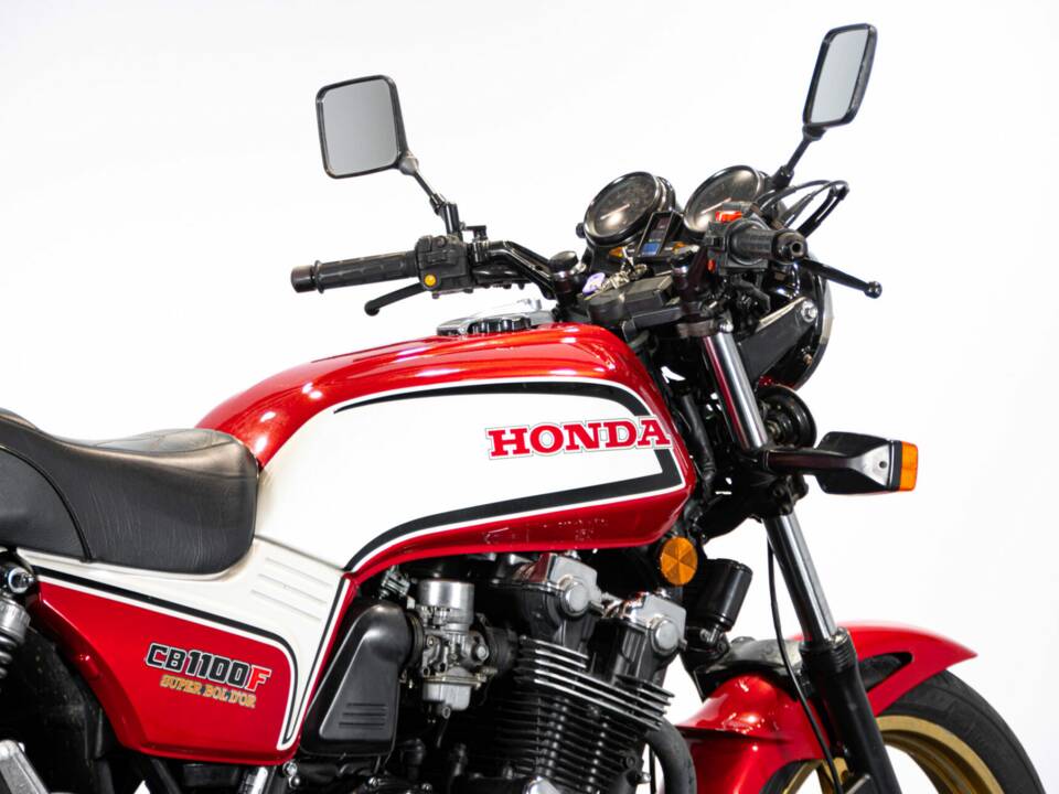 Bild 24/50 von Honda CB 1100 F Super Bol d´Or (1983)
