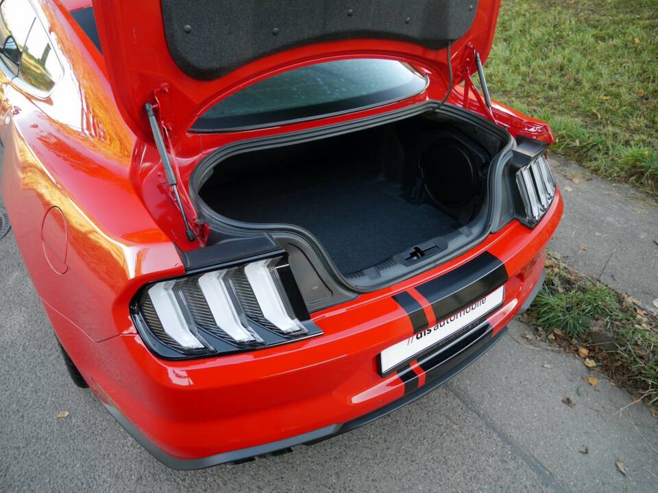 Image 33/33 de Ford Mustang GT 5.0 V8 (2022)