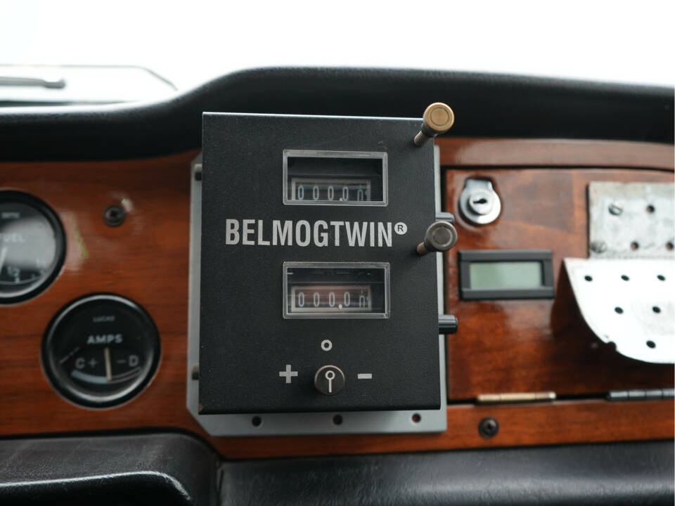 Image 14/33 of Triumph TR 6 (1969)