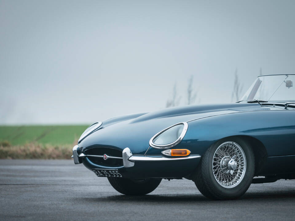 Image 17/21 of Jaguar E-Type 3.8 Flat Floor (1961)