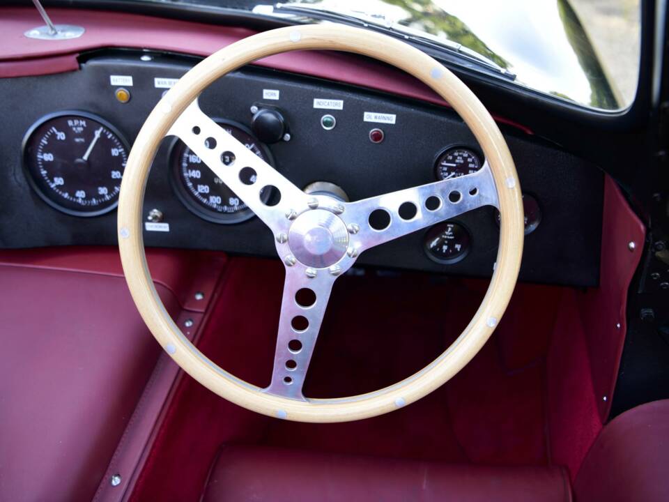 Afbeelding 34/50 van Jaguar XK-SS (1967)