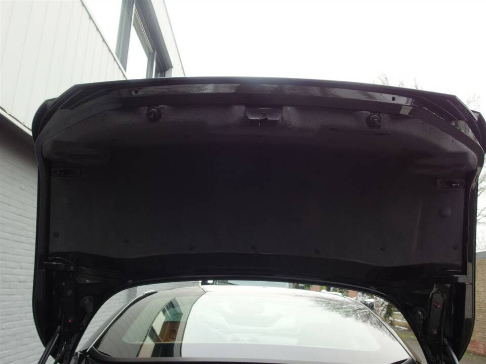 Image 67/99 of Ferrari California (2010)