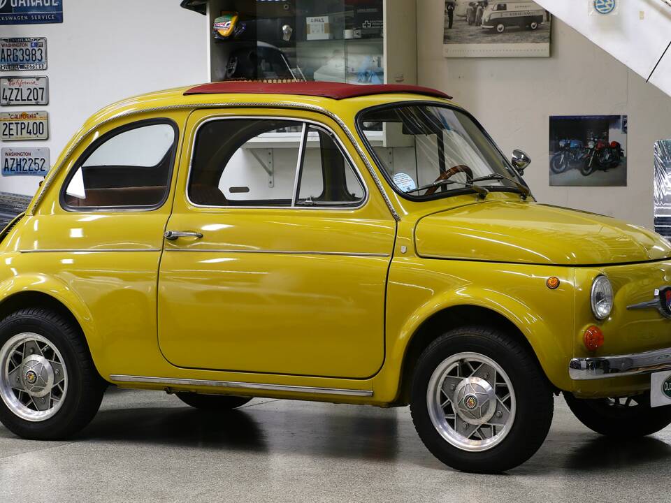 Image 29/29 of FIAT 500 F (1969)