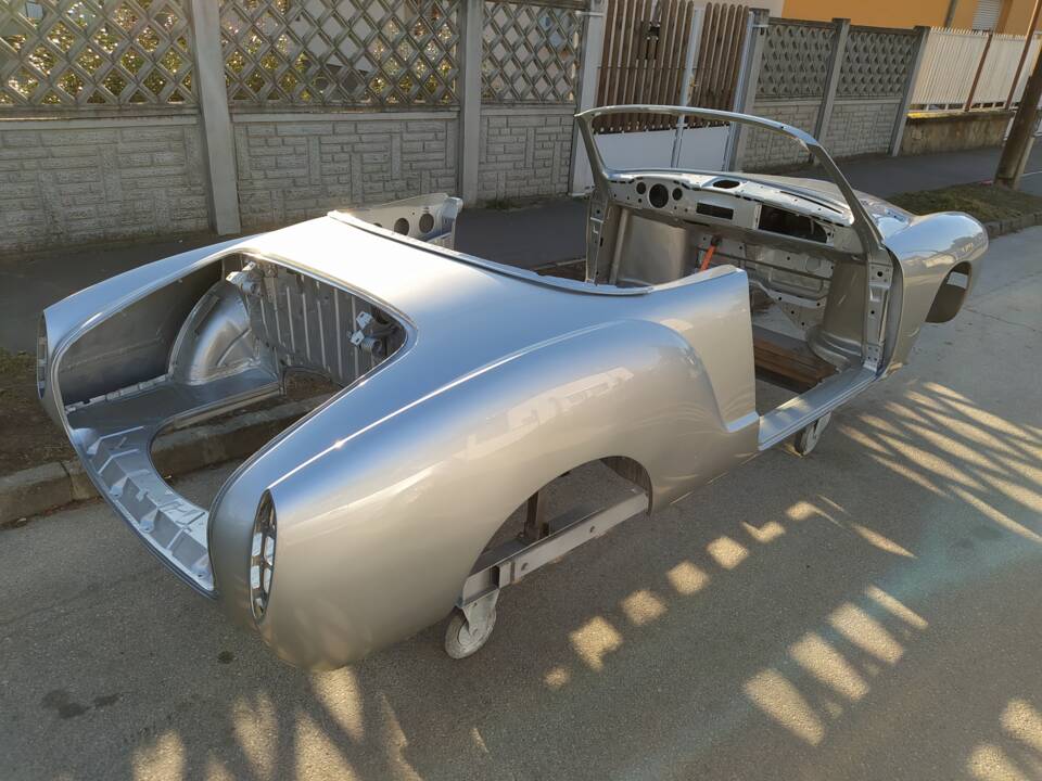Image 10/14 de Volkswagen Karmann Ghia 1500 (1974)