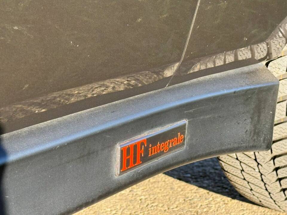 Afbeelding 16/20 van Lancia Delta HF Integrale (1990)