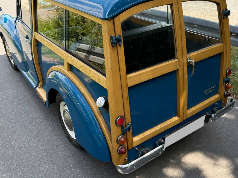 Immagine 14/22 di Morris Minor 1000 Traveller (1970)