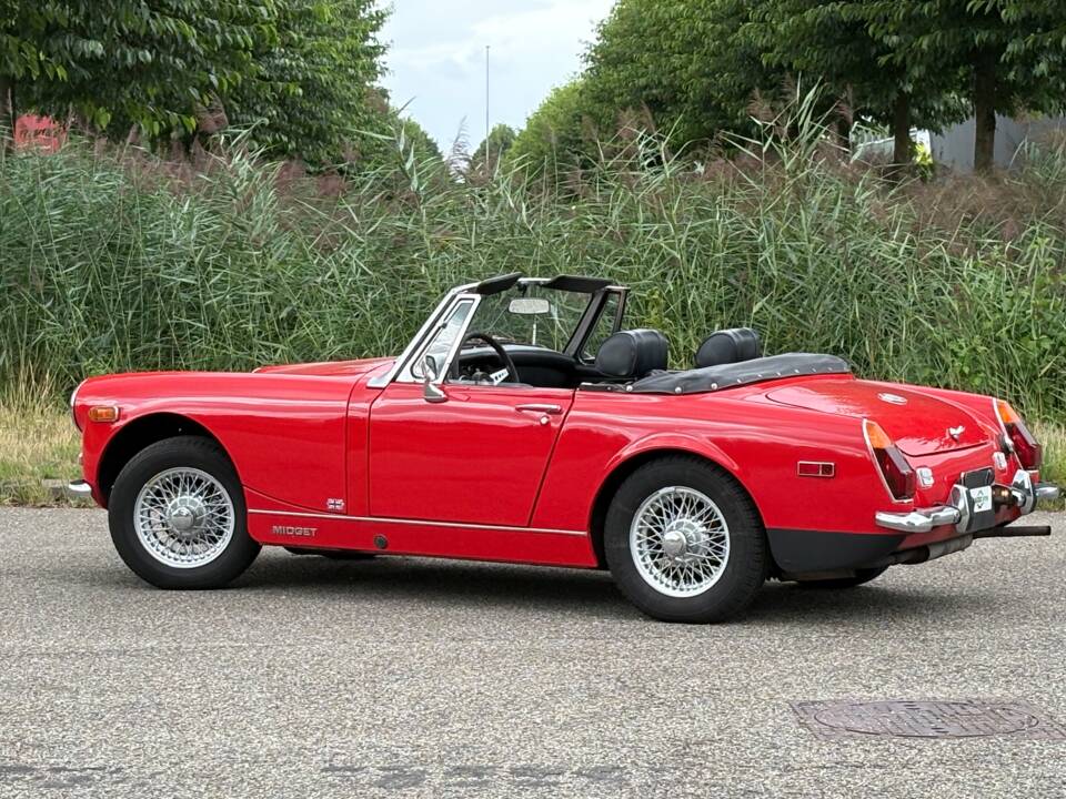 Image 14/21 of MG Midget GAN5 (1974)