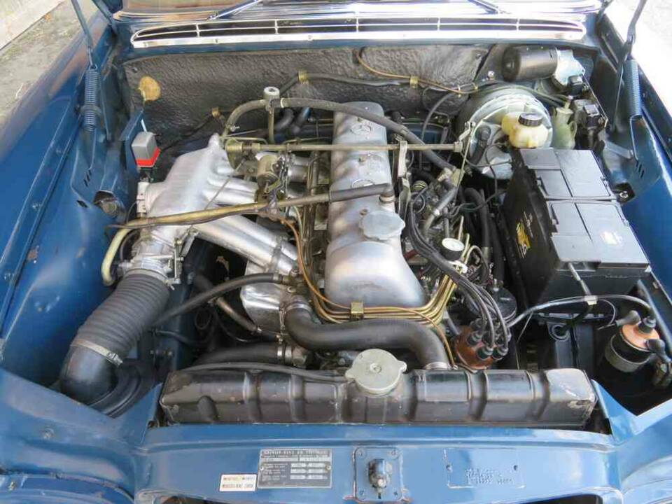 Afbeelding 14/17 van Mercedes-Benz 250 SE (1966)