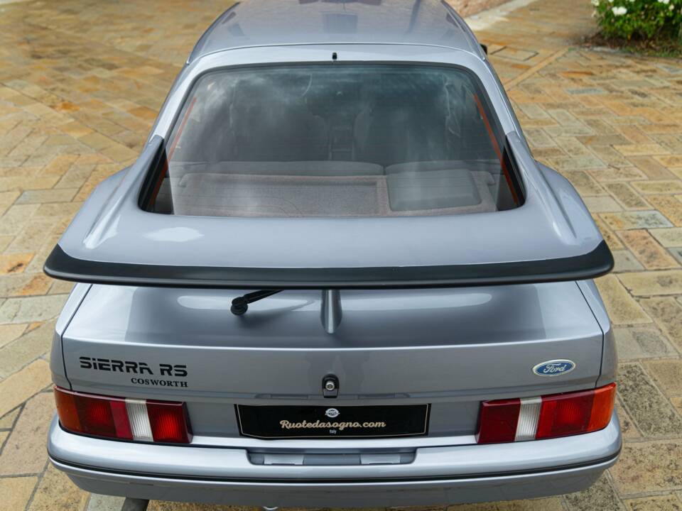 Image 9/50 de Ford Sierra RS Cosworth (1993)