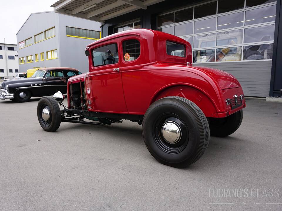 Image 5/43 of Ford Model A (1930)
