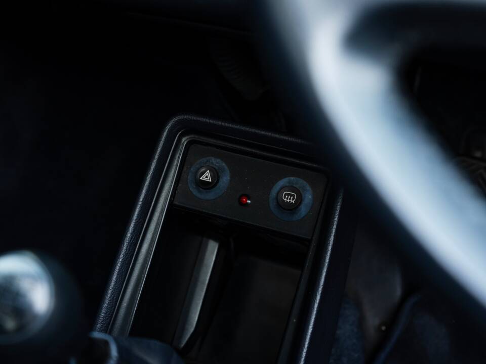 Bild 23/48 von Porsche 911 Speedster 3.2 (1989)