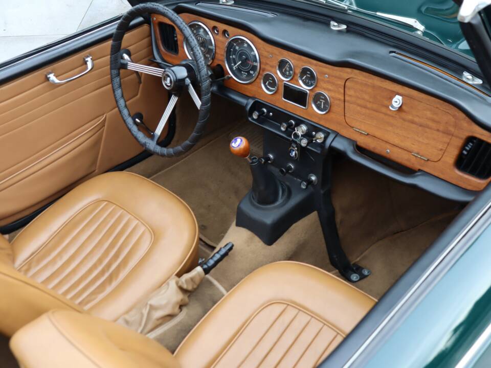 Bild 31/50 von Triumph TR 4A (1966)