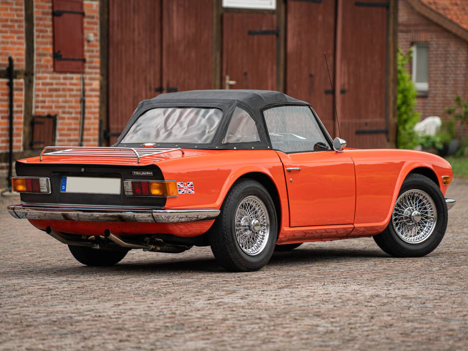 Imagen 17/75 de Triumph TR 6 (1973)