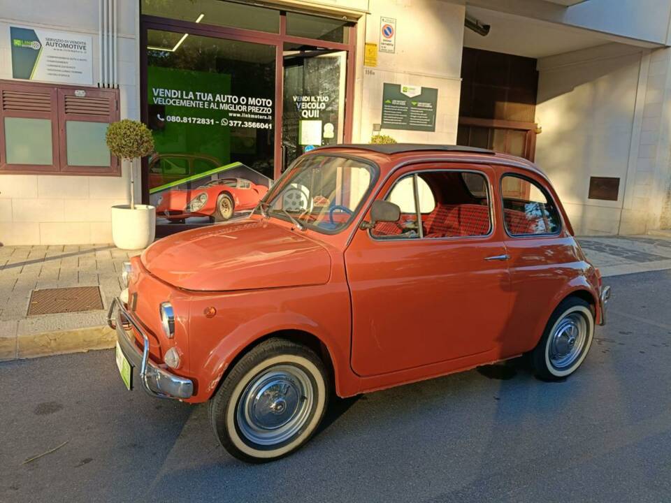 Image 32/50 of FIAT 500 L (1971)