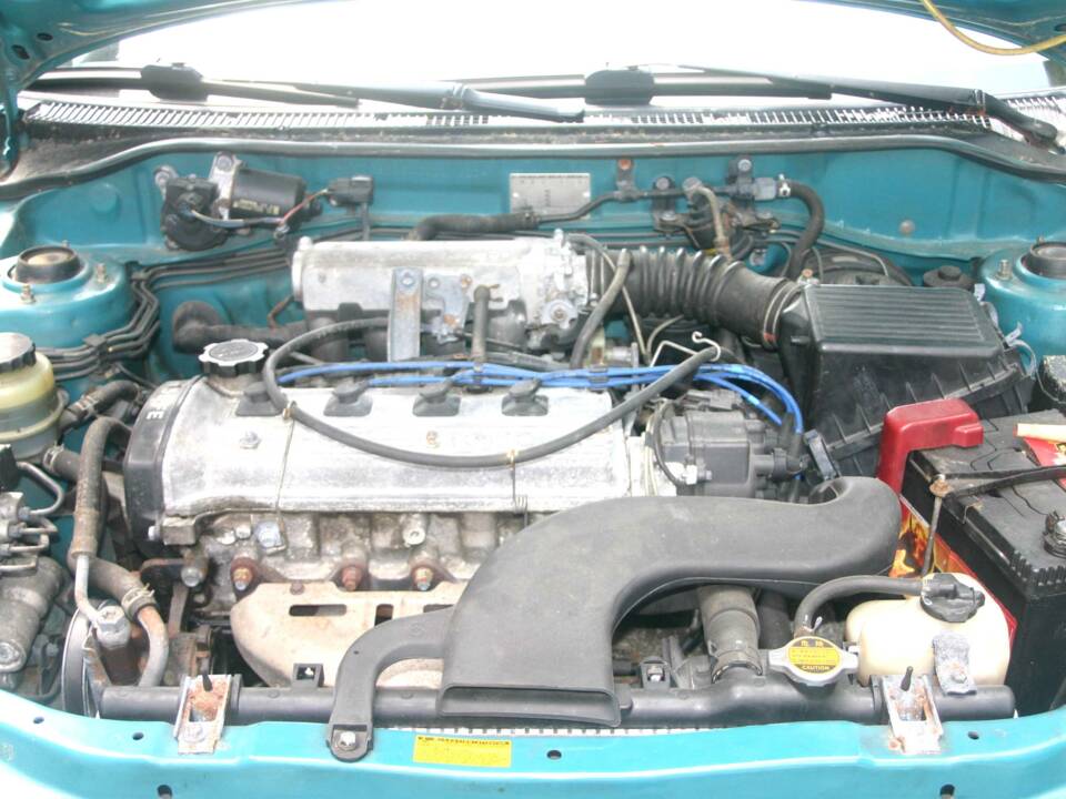 Image 30/51 of Toyota Paseo (1996)
