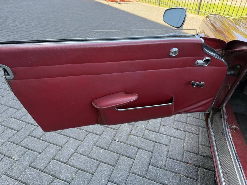 Image 25/50 of Mercedes-Benz 230 SL (1966)