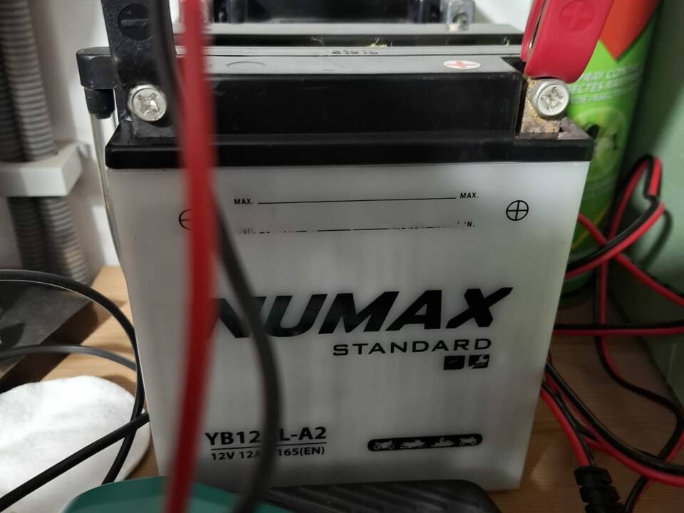 Image 19/20 of Triumph DUMMY (1993)