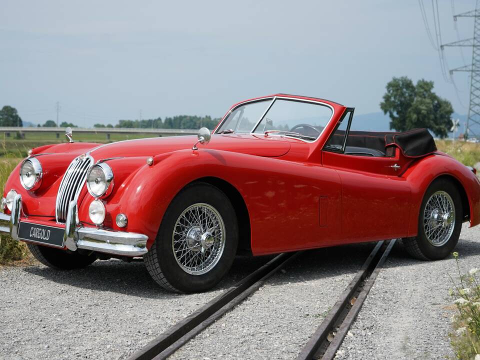 Imagen 14/51 de Jaguar XK 140 SE DHC (1957)