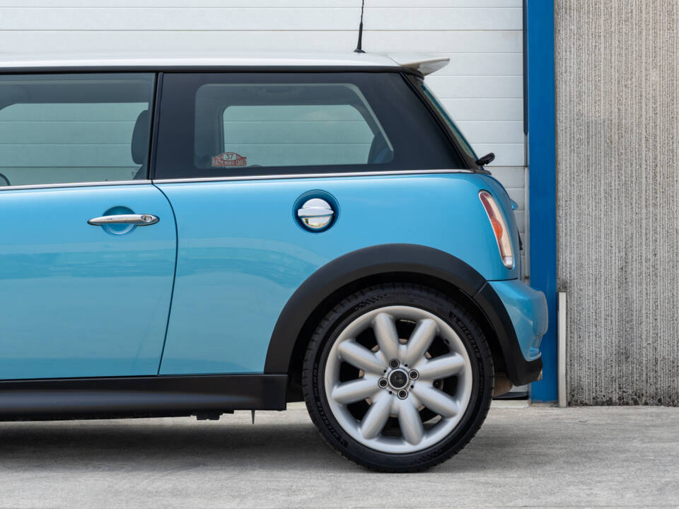Bild 8/60 von Mini Cooper S (2004)