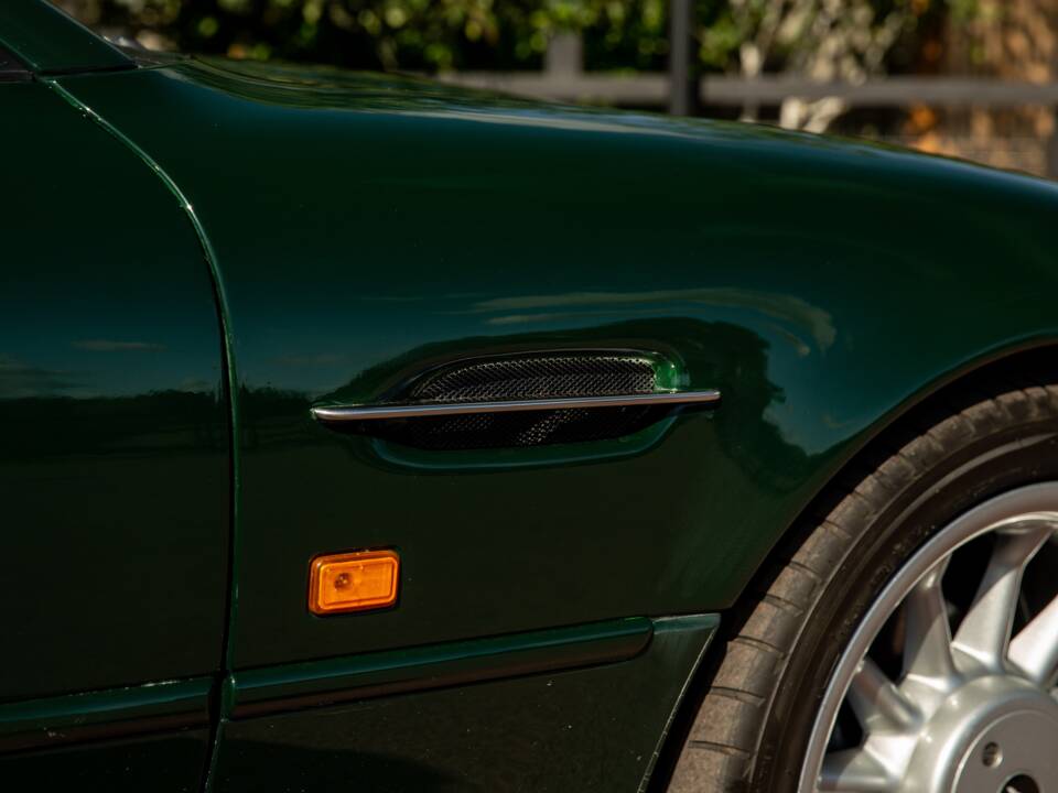 Bild 10/43 von Aston Martin DB 7 (1998)