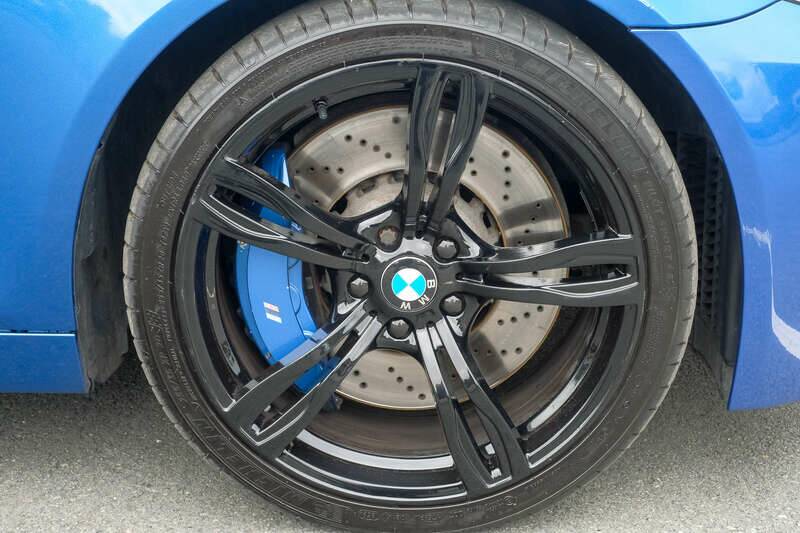 Image 33/50 of BMW M5 (2014)