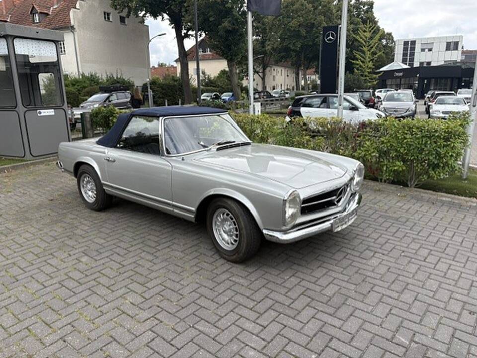 Image 3/10 of Mercedes-Benz 280 SL (1971)
