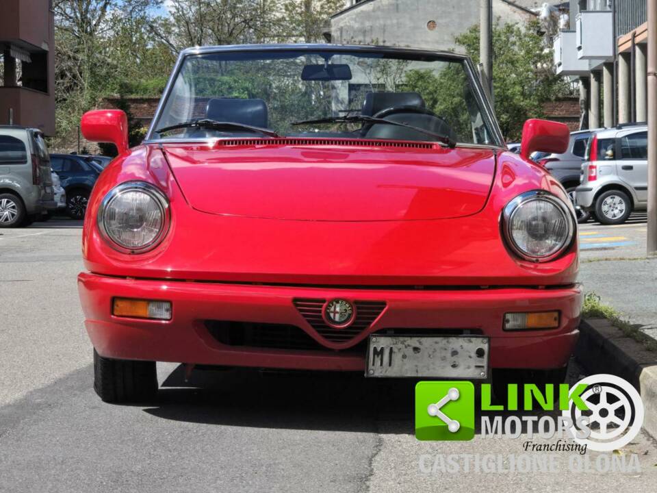 Image 5/10 of Alfa Romeo 1.6 Spider (1991)