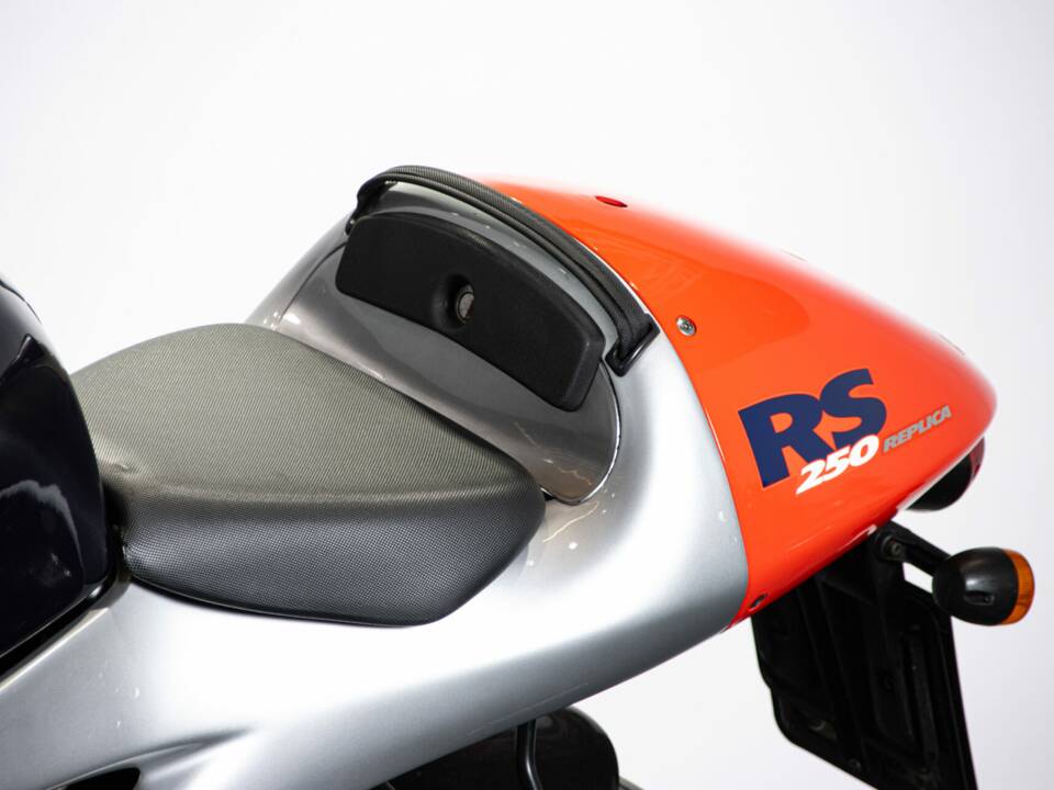 Immagine 39/50 di Aprilia RS 250 (1998)