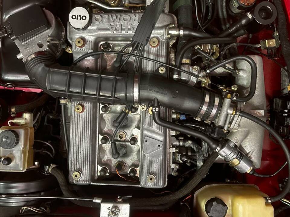 Image 48/50 of Alfa Romeo 2.0 Spider (1991)