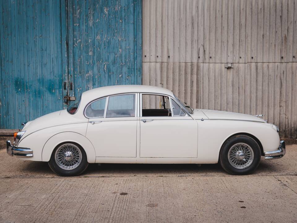 Immagine 27/50 di Jaguar Mk II 3.8 (1960)