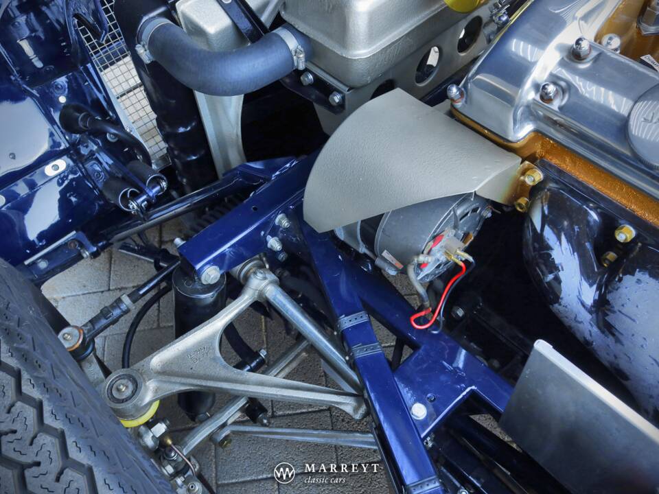 Image 26/80 de Jaguar Type E 4.2 (1966)