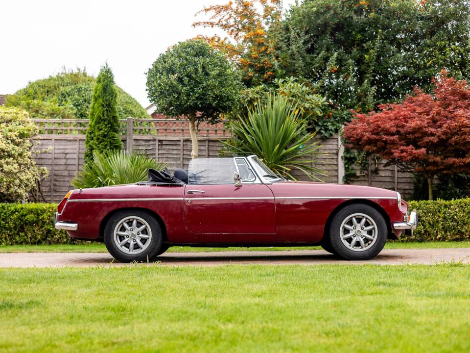 Obraz 16/48 pojazdu MG MGB (1973)