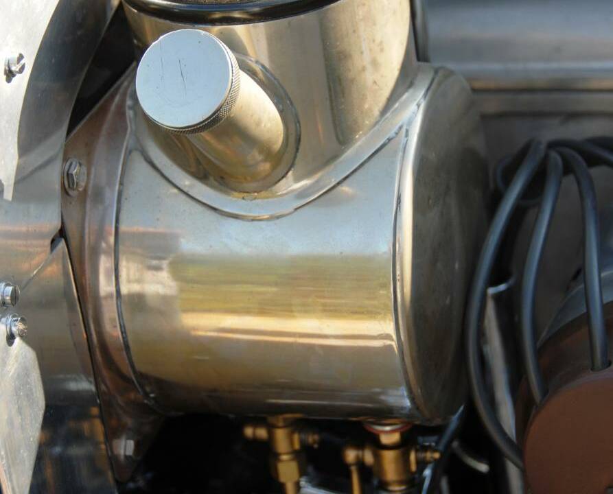 Imagen 12/18 de Bentley 8 Litre (1931)