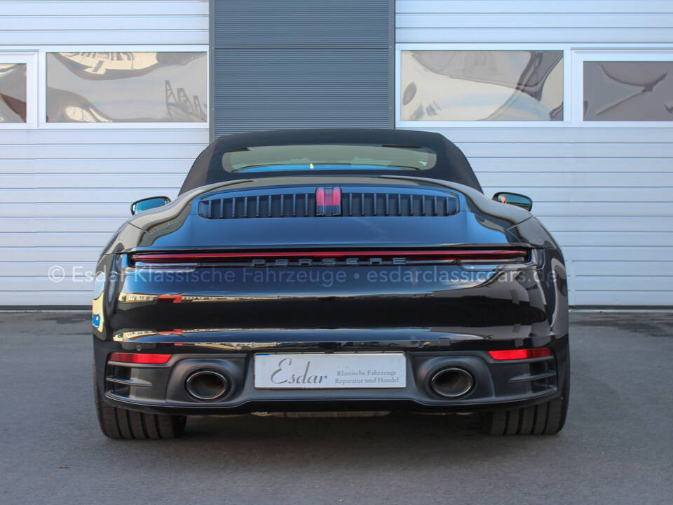 Bild 17/22 von Porsche 911 Carrera (2019)