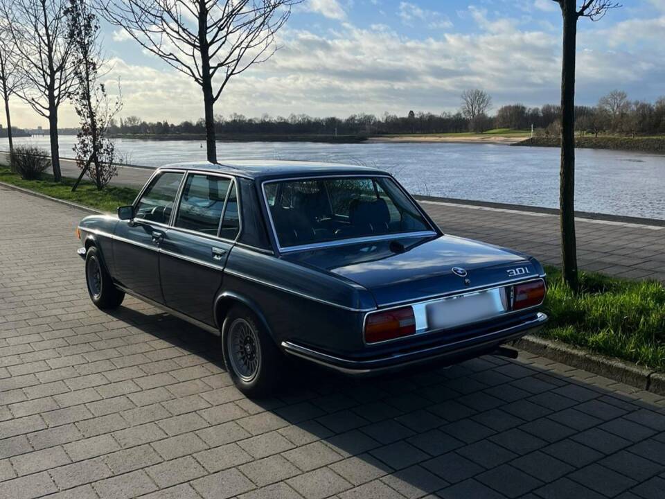 Immagine 4/8 di BMW 3,0 L (1977)