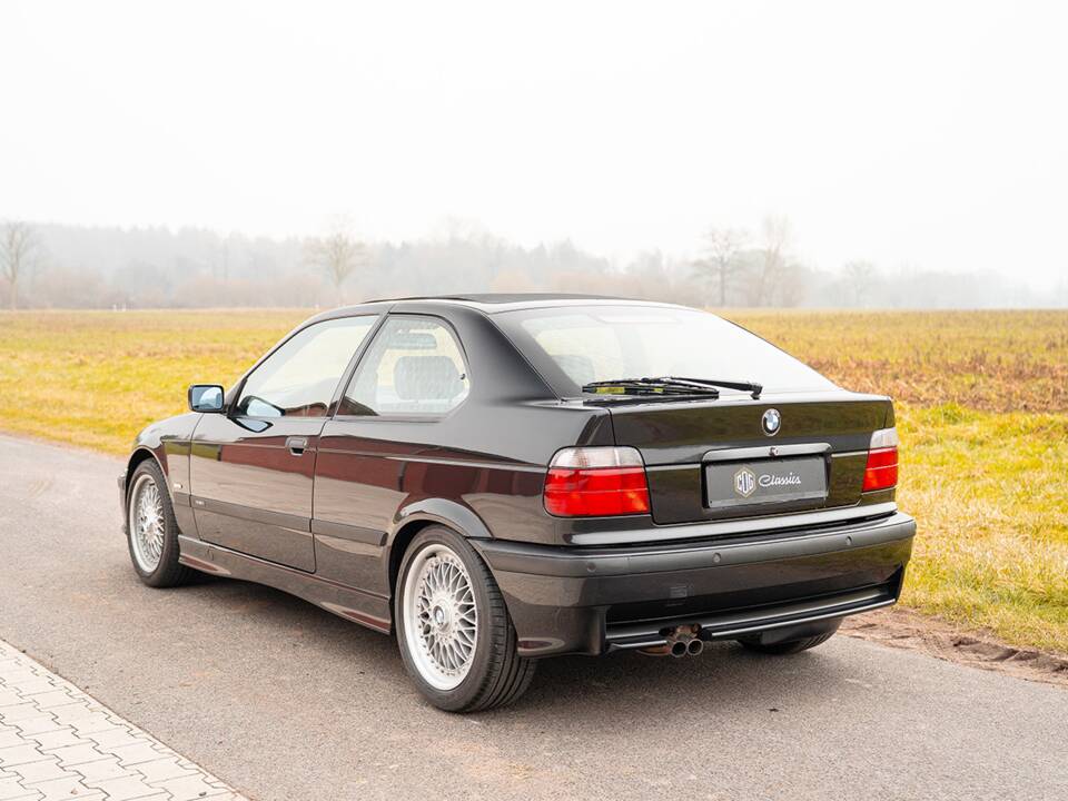 Bild 6/47 von BMW 323ti Compact (1998)