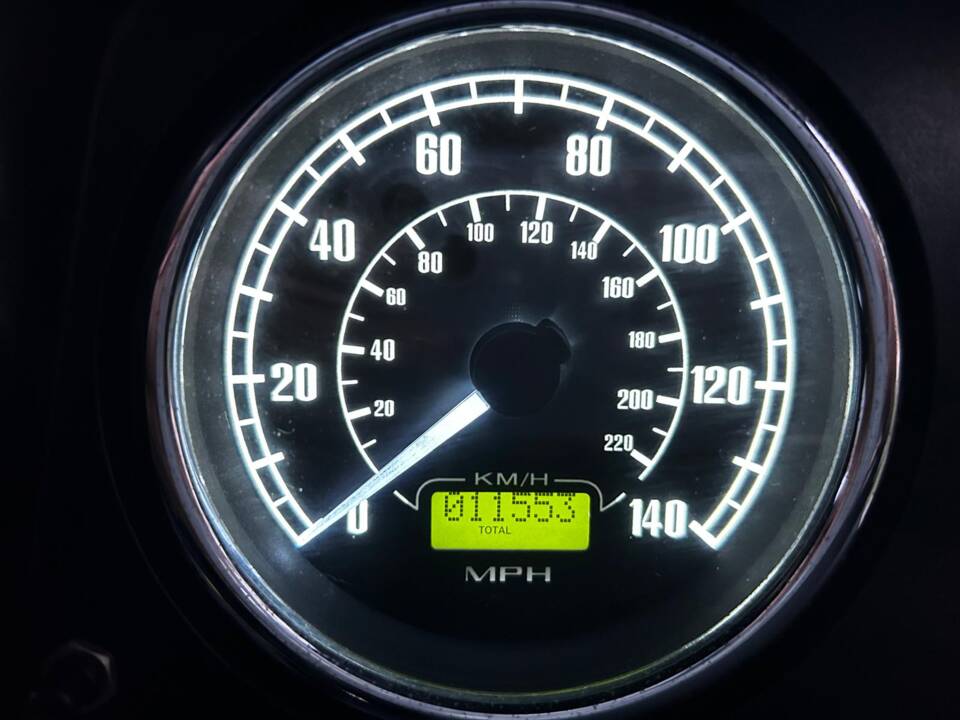 Image 45/62 de Land Rover Defender 90 (2003)