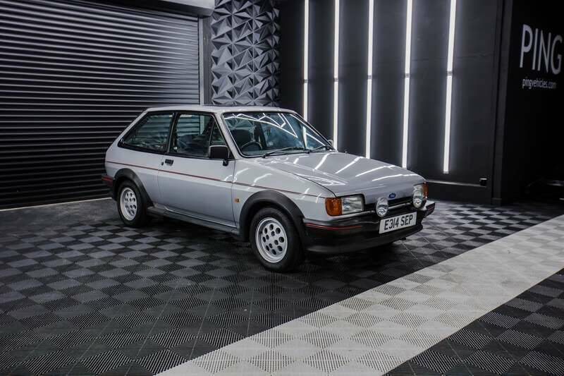 Image 8/50 de Ford Fiesta XR2 (1987)