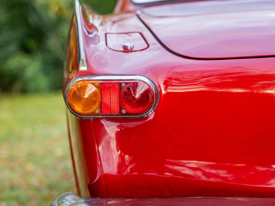 Afbeelding 10/31 van Volvo 1800 S (1967)