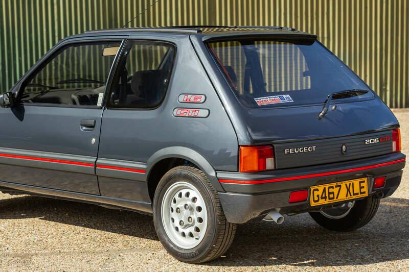 Imagen 9/50 de Peugeot 205 GTi 1.6 (1989)