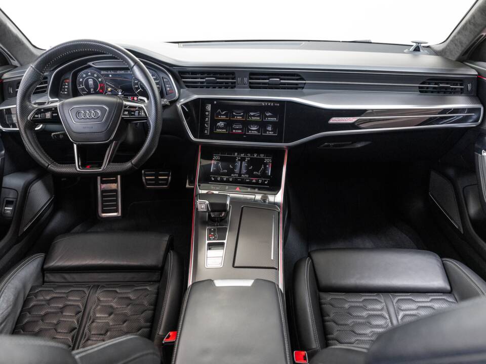 Image 20/40 of Audi RS6 Avant (2019)