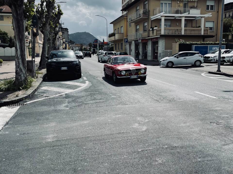 Afbeelding 19/53 van Alfa Romeo Giulia 1600 Sprint GT Veloce (1967)