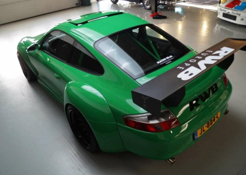 Bild 48/50 von Porsche 911 Carrera 4 RWB (1999)