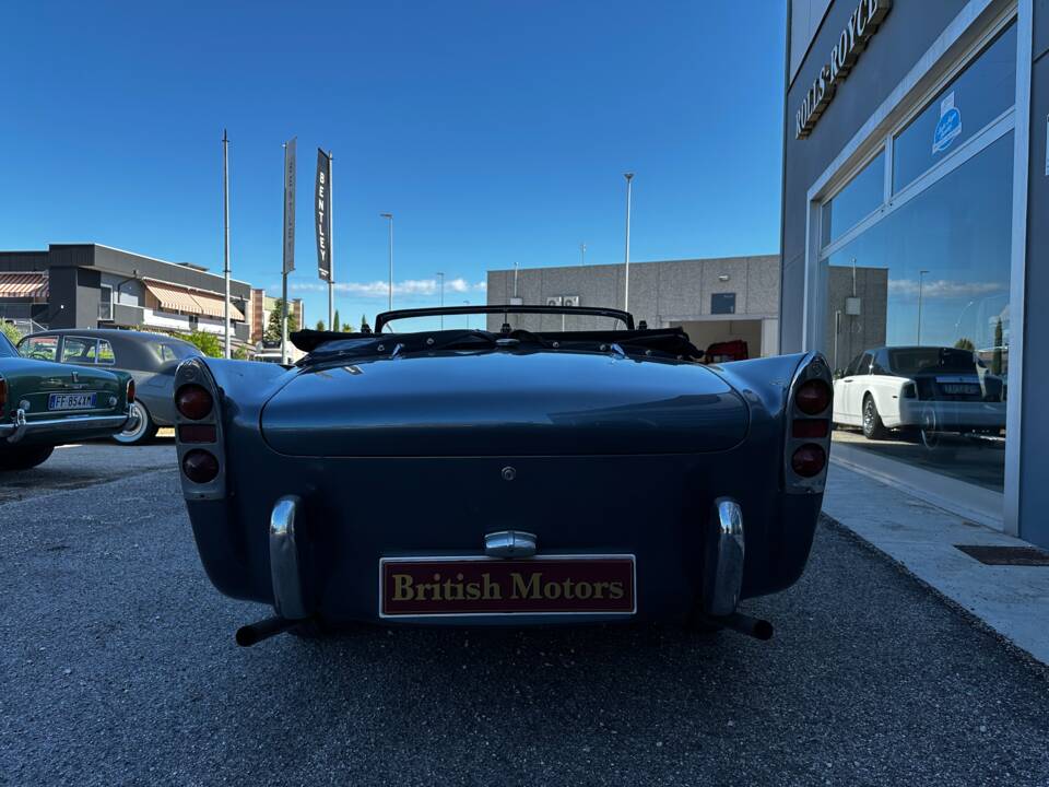 Immagine 9/25 di Daimler SP 250 (1963)