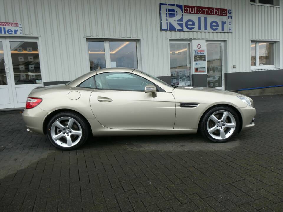Image 7/15 de Mercedes-Benz SLK 250 (2011)