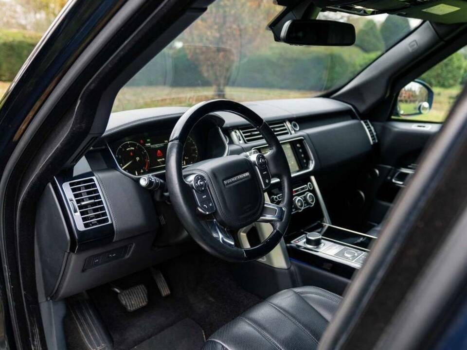 Image 19/38 of Land Rover Range Rover V8 SV Autobiography (2016)